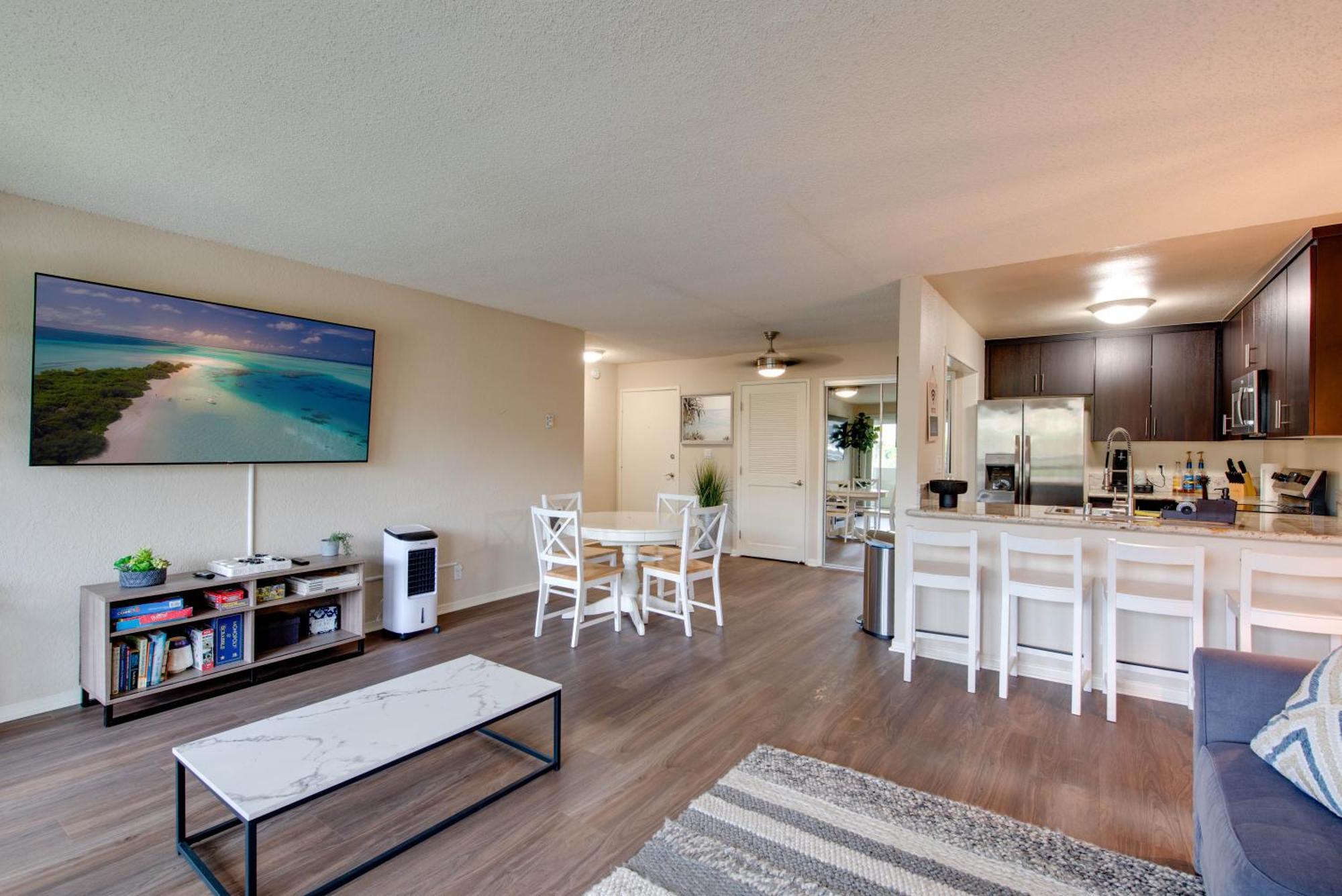 The Electric Blue Abode, Oceanside